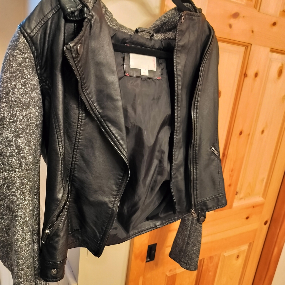 Xhilaration Black Leather Jacket with Gray Sleeves
